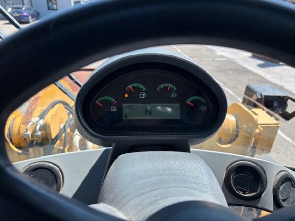 CATERPILLAR 938M - Image 7
