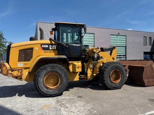 CATERPILLAR 938M