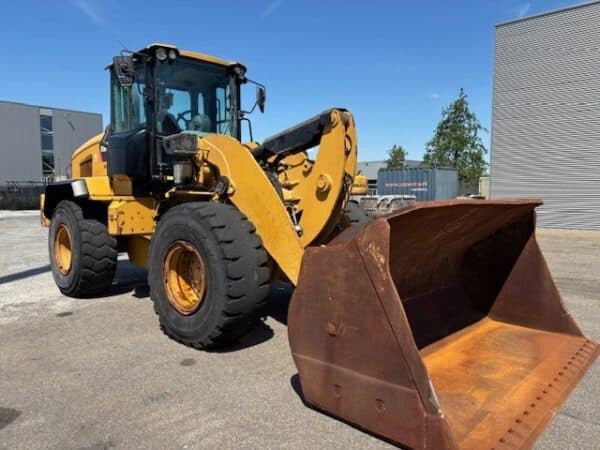 CATERPILLAR 938M - Image 12