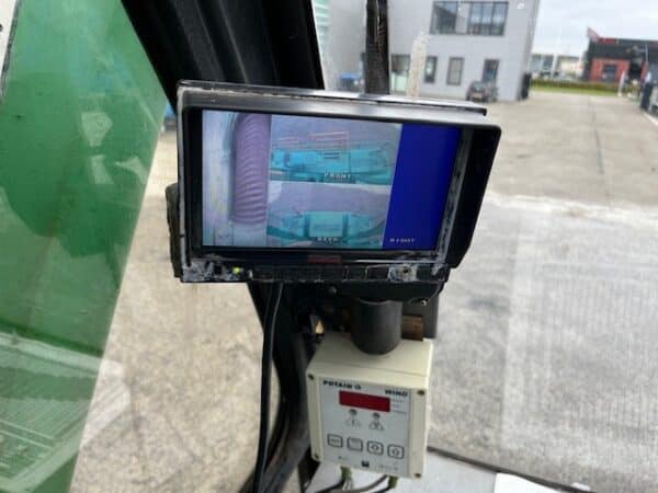 IHI CCH700   70T Crawler crane - Image 13