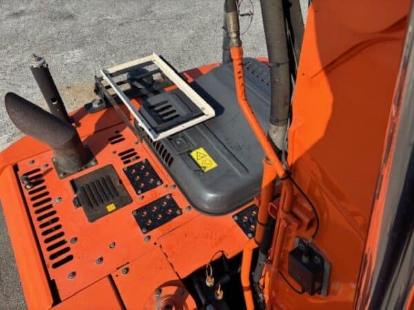 HITACHI ZAXIS 140W-5B - Image 15