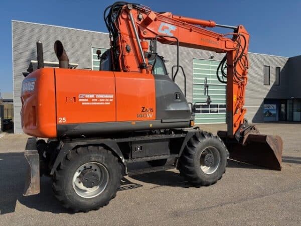 HITACHI ZAXIS 140W-5B - Image 3