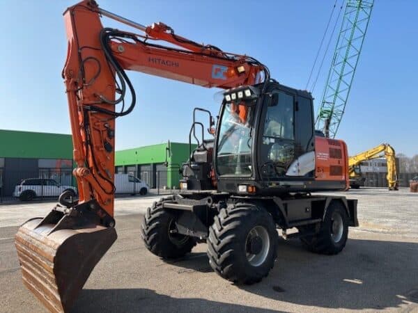 HITACHI ZAXIS 140W-5B - Image 11