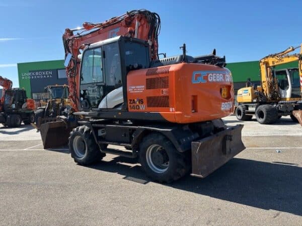 HITACHI ZX 140W-5B