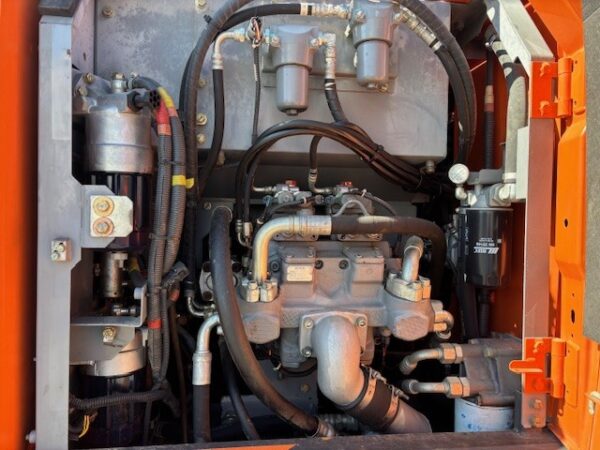 HITACHI ZX 140W-5B - Image 7