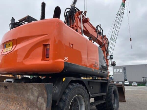 HITACHI ZX 140W-5B - Image 19