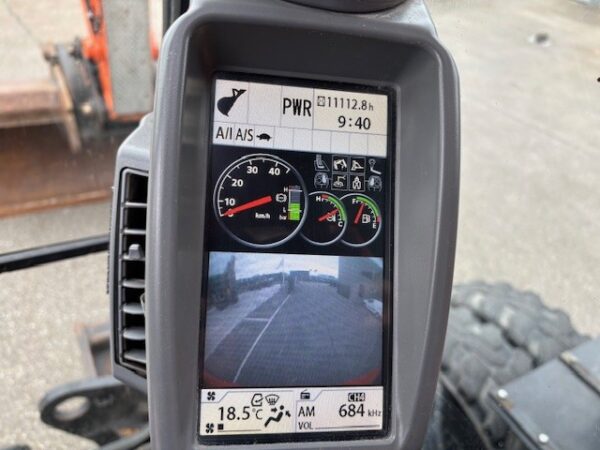 HITACHI ZX 140W-5B - Image 15