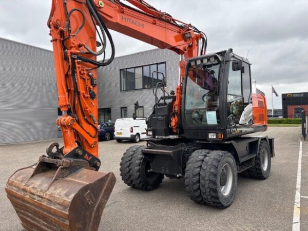 HITACHI ZX 140W-5B - Image 3